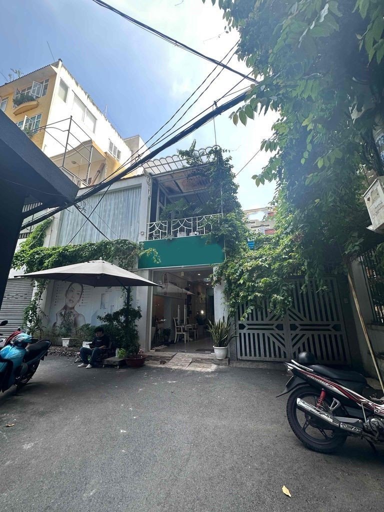 Cho thuê Đường Xe Hơi Vào Phạm Ngọc Thạch, phường 6, Quận 3